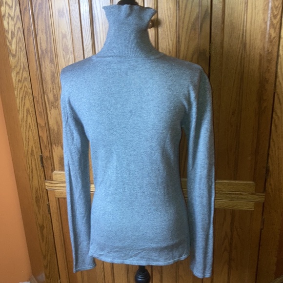 Saks Fifth Ave silk/cashmere turtleneck - Picture 4 of 7